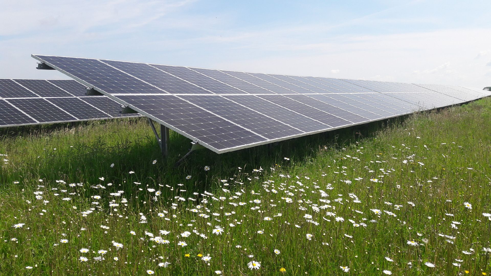 Centrales photovoltaïques sur l’ancien site de l’OTAN de Cambrai : Sun’R poursuit le financement de ce projet d’envergure.